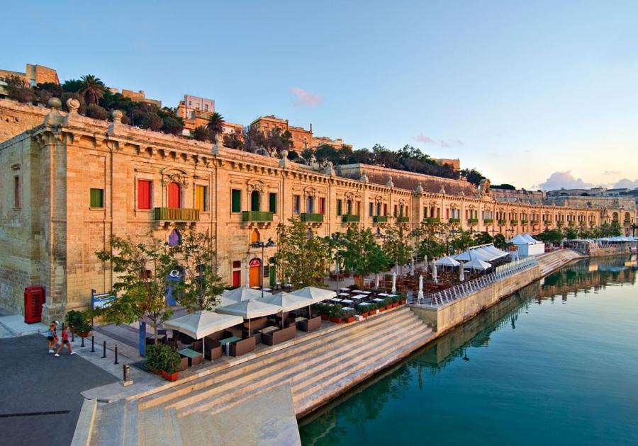 Unbeatable Location Valletta And Harbour Views Lejlighed Sliema Eksteriør billede