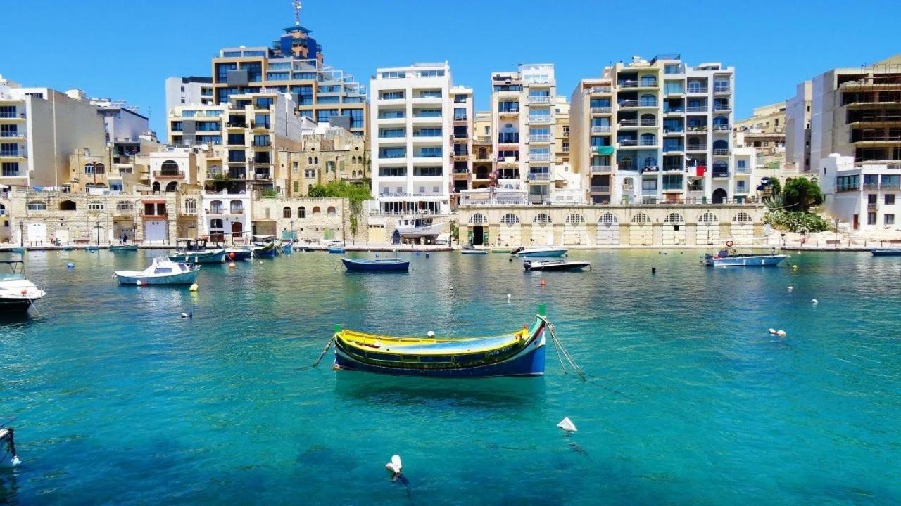 Unbeatable Location Valletta And Harbour Views Lejlighed Sliema Eksteriør billede