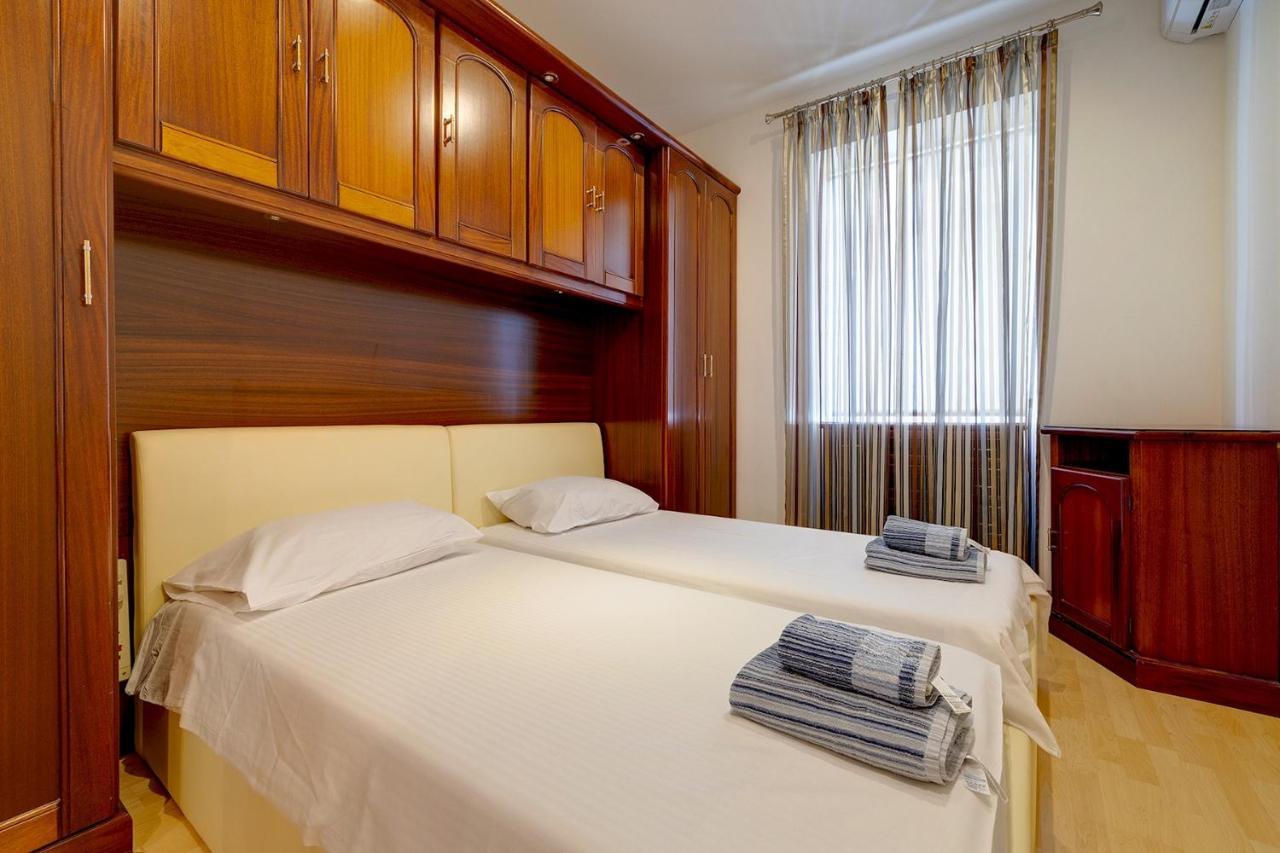 Unbeatable Location Valletta And Harbour Views Lejlighed Sliema Eksteriør billede