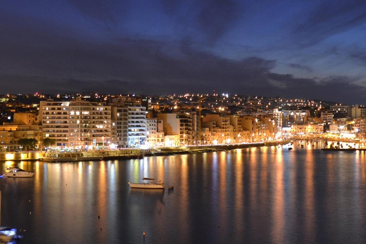 Unbeatable Location Valletta And Harbour Views Lejlighed Sliema Eksteriør billede